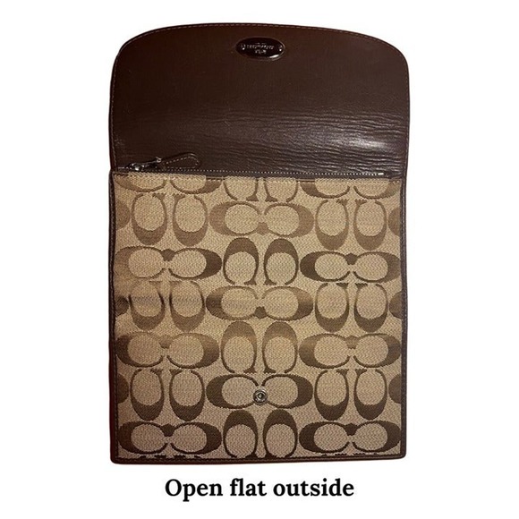 COACH Signature Canvas / Leather Khaki /Brown Trifold Wallet Checkbook F53615 - Picture 4 of 10